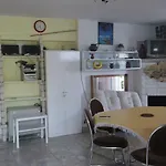 Srecko Apartment *